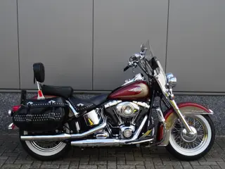 Harley-Davidson FLSTCI HERITAGE CLASSIC (bj 2009)