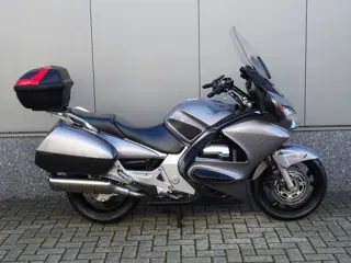 Honda ST 1300 PAN EUROPEAN ABS (bj 2003)