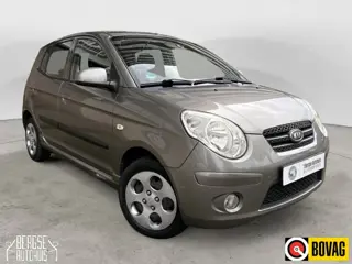 Foto 14 van Kia Picanto 1.0 Seven Carplay Airco Elek.R Nap (bj 2010)