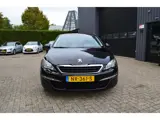 Foto 30 van Peugeot 308 SW 1.2 PureTech Blue Lease | Dealer onderhouden | Riem vervangen