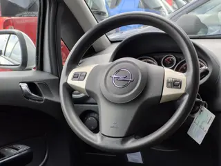 Foto 15 van Opel Corsa 1.2-16V Essentia|APK|Airco|Elektrische Ramen