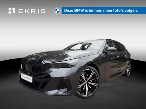 BMW 5 Serie Touring 530e xDrive | M Sportpakket Pro | Trekhaak met elektrisch wegklapbare kogel | 20