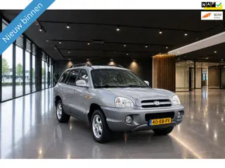 Hyundai Santa Fe 2.0i-16V MOTION KLIMA SCHUIFDAK