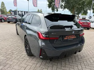 Foto 17 van BMW 3-serie Touring 330e xDrive,Pano, LED, M-sport Pro, M3 Stoelen, Virtual dash, elektrische haak,