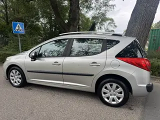 Foto 11 van Peugeot 207 SW 1.6 VTi XS SL. 98.000 KM !! (bj 2008)