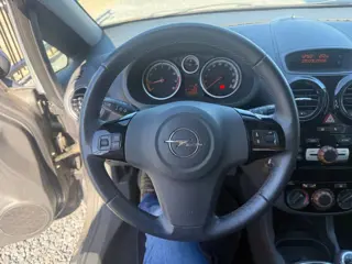 Foto 15 van Opel Corsa 1.2-16V Color Edition AIRCO!APK!LAGE KM!KOOPJE!