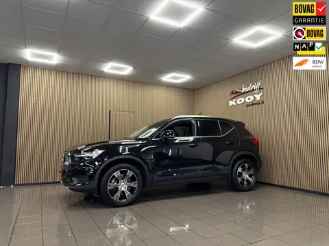 Volvo XC40 2.0 B4 Inscription * Trekhaak / Camera / Stoel- Stuurverwarming / Leder / NL Auto *