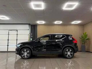 Foto 20 van Volvo XC40 2.0 B4 Inscription * Trekhaak / Camera / Stoel- Stuurverwarming / Leder / NL Auto *