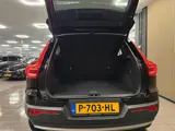 Foto 27 van Volvo XC40 2.0 B4 Inscription * Trekhaak / Camera / Stoel- Stuurverwarming / Leder / NL Auto *