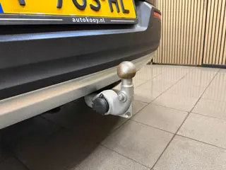 Foto 14 van Volvo XC40 2.0 B4 Inscription * Trekhaak / Camera / Stoel- Stuurverwarming / Leder / NL Auto *