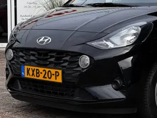 Foto 17 van Hyundai I10 1.0 Premium | Camera | Stoelverwarming | Navigatie by App | Climate control | Cruise Con