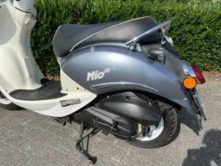 Foto 15 van SYM Mio 50 Scooter Windscherm Hoog BETAAL met in3