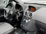 Foto 22 van Opel Corsa 1.3 CDTi EcoFlex S/S Cosmo AIrco 5 deurs