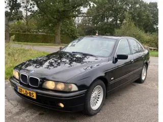 BMW 5 Serie 525d Edition (bj 2002, automaat)