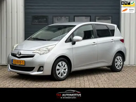 Toyota Verso-S 1.3 VVT-i Dynamic 2e EIG / NAVI / CRUISE