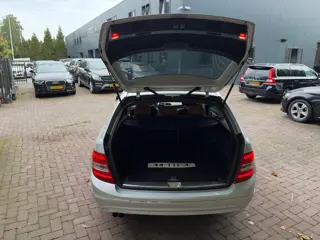 Foto 17 van Mercedes-Benz C-klasse Estate 180 Avantgarde Leder Nav Handgas Ex Bpm