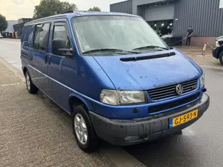 Foto 17 van Volkswagen Caravelle Camper 102 pk | automaat | youngtimer