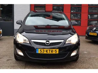 Foto 12 van Opel Astra 1.6 Cosmo ,107.000 km , NL Auto , Nap