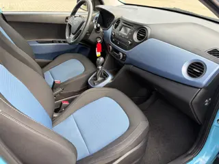 Foto 14 van Hyundai I10 1.0i i-Motion Comfort Plus 2e Eig!/Clima/ NEW APK!