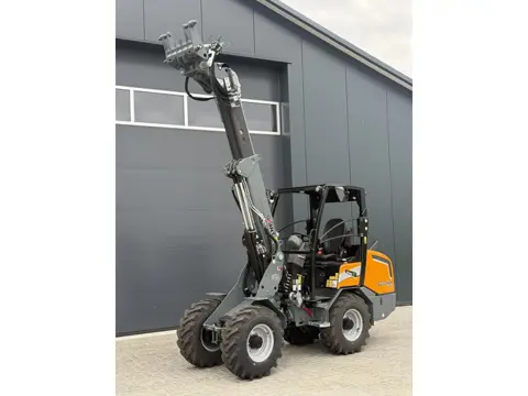 Giant g2700hd+ Tele nieuw overjarig