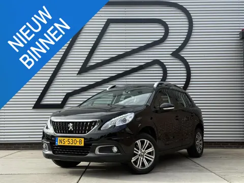 Peugeot 2008 1.2 PureTech Blue Lion 2e Eigenaar|Pano|Carplay|Airco|Cruise|Trekhaak|PDC|Elek ramen|D-