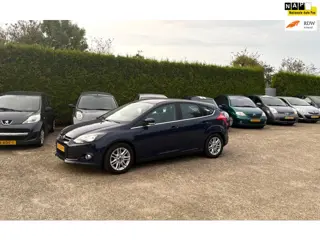 Ford Focus APK NIEUW RIEM VV AIRCO NAVI PERFECT RIJDEND