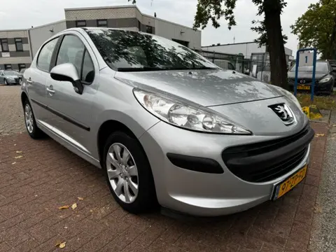 Peugeot 207 1.4 VTi 5deurs X-line Airco APK 09-2027..