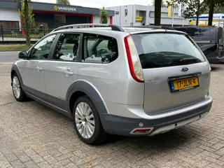 Foto 17 van Ford Focus Wagon 1.8 Titanium Flexi Fuel - Ford Focus X Road -
