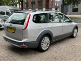 Foto 25 van Ford Focus Wagon 1.8 Titanium Flexi Fuel - Ford Focus X Road -
