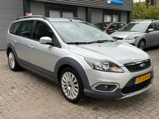 Foto 13 van Ford Focus Wagon 1.8 Titanium Flexi Fuel - Ford Focus X Road -