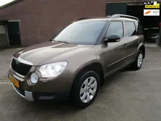 Skoda Yeti 1.2 TSI Comfort airco nieuwe motor nieuwstaat lm