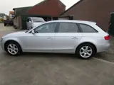 Foto 29 van Audi A4 Avant 1.8 TFSI turbo station nieuwe motor clima,mooi