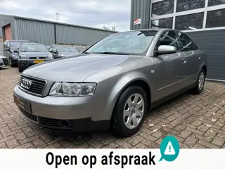 Foto 14 van Audi A4 Limousine 1.6