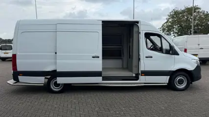 Foto 18 van MERCEDES-BENZ SPRINTER 311 CDI 84KW 114PK L3H2 AUTOMAAT EURO 6 AIRCO/ ORIGINEEL AUDIO/ CAMERA/ 100% DEALERONDERHOUDEN