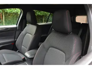 Foto 13 van Ford Focus Wagon 1.0 EcoBoost Hybrid ST Line Navi/Led/Pdc/Ecc/Trekhaak/Achteruitrijcamera/Privacy-Gl
