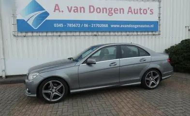MERCEDES-BENZ C-KLASSE 200 Kompressor AMG EDITION AUT.,H&K,Leer,Clima,Trhaak