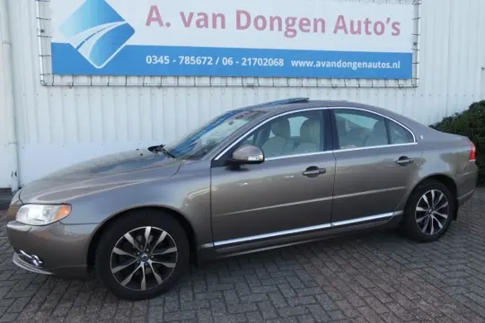 VOLVO S80 2.4 D5 EXECUTIVE Automaat,ACC,Standk,Schuifdak,Koelkast