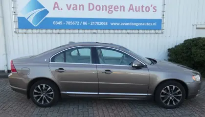Foto 15 van VOLVO S80 2.4 D5 EXECUTIVE Automaat,ACC,Standk,Schuifdak,Koelkast