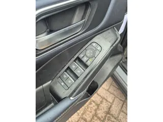 Foto 17 van Nissan Qashqai 1.5 e-Power Tekna Plus
