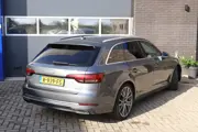 Foto 26 van AUDI A4  AVANT 45 TDI QUATTRO