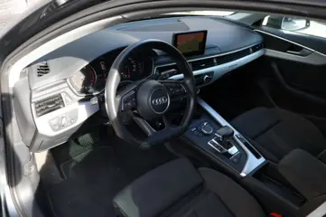 Foto 17 van AUDI A4  AVANT 45 TDI QUATTRO