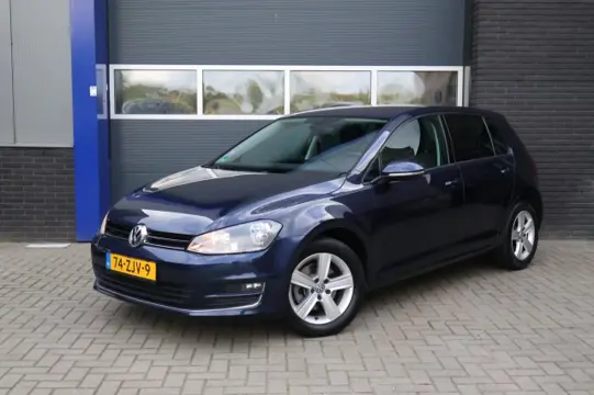 VOLKSWAGEN GOLF 1.2 TSI HIGHLINE