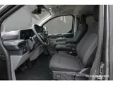 Foto 27 van Ford E-Transit Custom L2H1 218Pk 71Kwh | Dubbele Cabine | 5-Persoons | Trend 320 | Pro Power On Boar