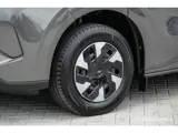 Foto 24 van Ford E-Transit Custom L2H1 218Pk 71Kwh | Dubbele Cabine | 5-Persoons | Trend 320 | Pro Power On Boar
