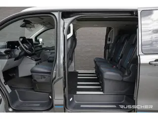 Foto 16 van Ford E-Transit Custom L2H1 218Pk Aut. | Tourneo Sport | 8-Persoons | Nieuwe 71kWh Accu | Elektrisch