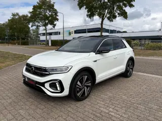 Foto 20 van VOLKSWAGEN T-ROC 1.5 TSI R-Line Pano Camera Adaptive Cruise