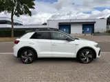 Foto 27 van VOLKSWAGEN T-ROC 1.5 TSI R-Line Pano Camera Adaptive Cruise