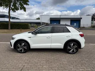 Foto 15 van VOLKSWAGEN T-ROC 1.5 TSI R-Line Pano Camera Adaptive Cruise