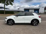 Foto 25 van VOLKSWAGEN T-ROC 1.5 TSI R-Line Pano Camera Adaptive Cruise