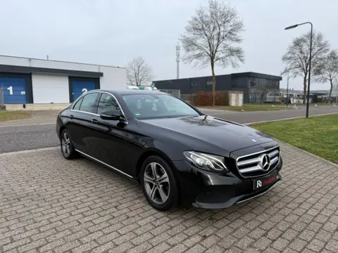 MERCEDES-BENZ E-KLASSE 200 Aut 